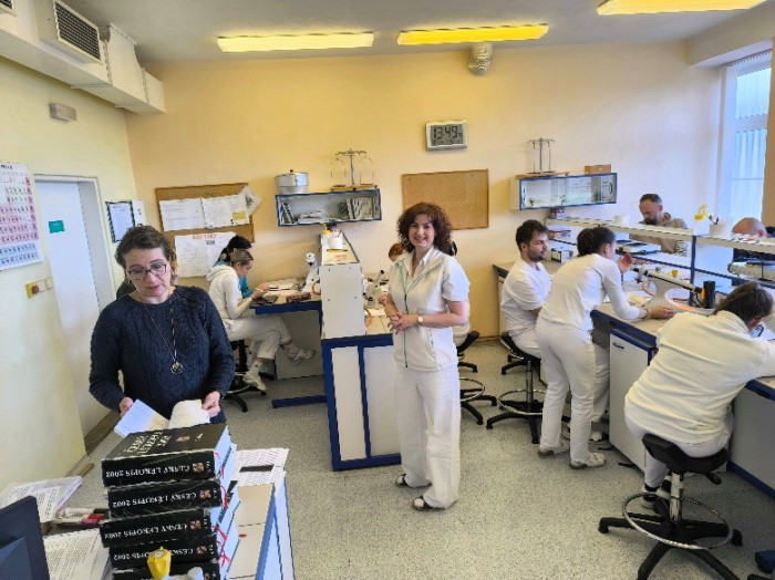 WORKSHOP – VZOROVÁ VÝUKOVÁ JEDNOTKA NESPEKTROSKOPICKÉ OPTICKÉ METODY DLE ČESKÉHO LÉKOPISU