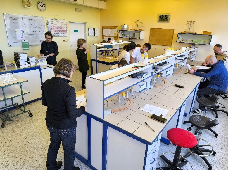 WORKSHOP – VZOROVÁ VÝUKOVÁ JEDNOTKA NESPEKTROSKOPICKÉ OPTICKÉ METODY DLE ČESKÉHO LÉKOPISU