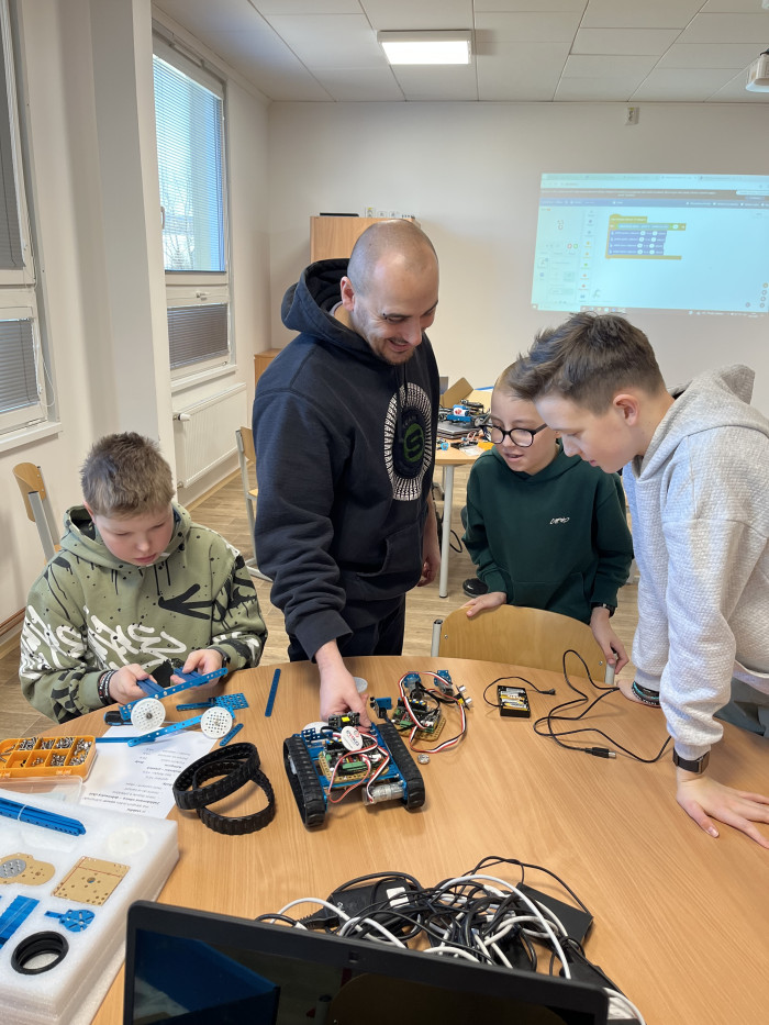 Robotická soutěž RoboRoute