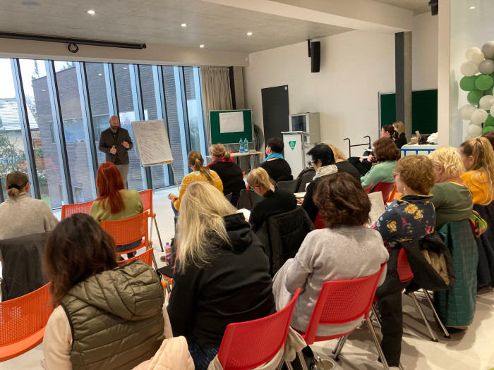 KA 2.5_ Vzdělávací akce pro pracovníky ŠPZ_ Rozvoj sociálních a komunikačních dovedností u dětí a dospělých s Aspergerovým syndromem a vysoce funkčním autismem