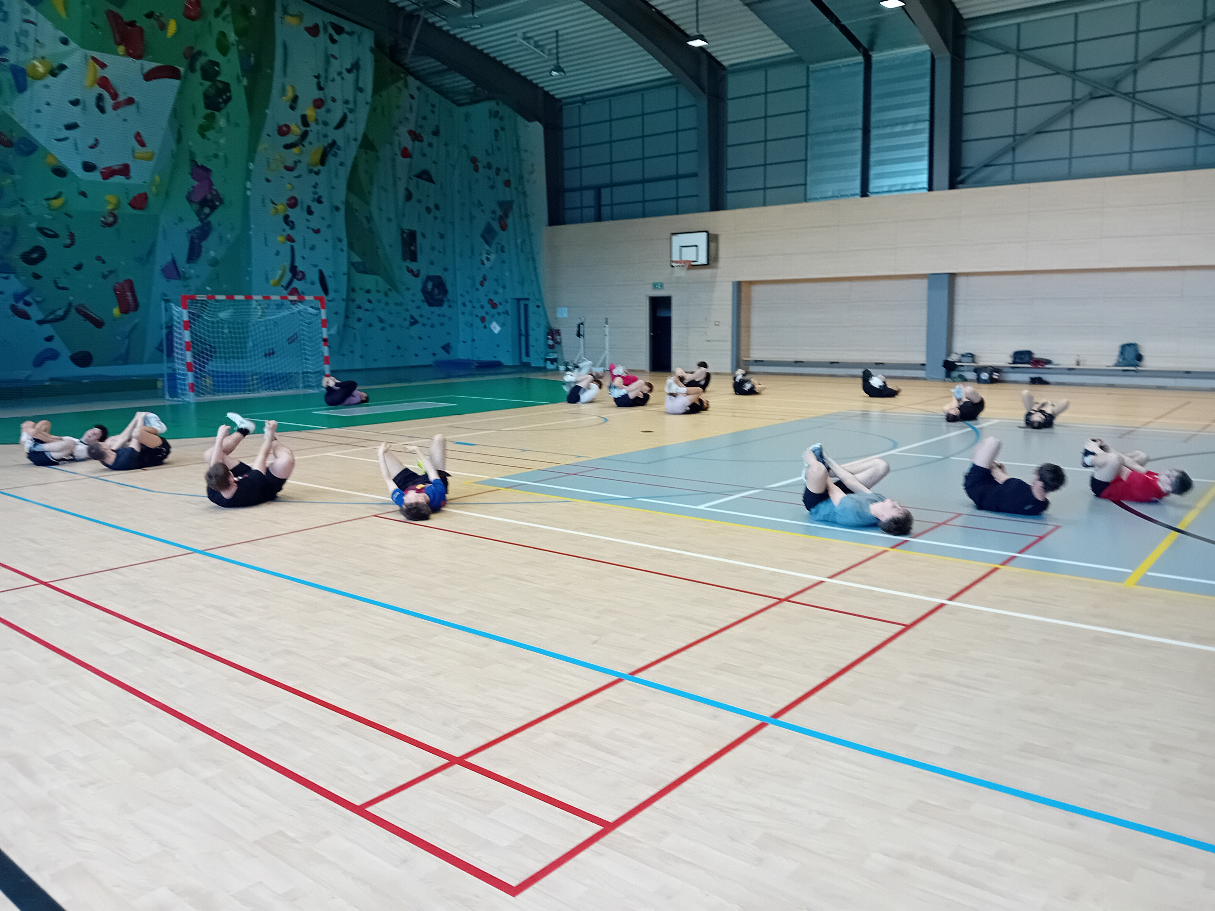 „Intervalové kondiční cvičení v rozvoji pohybové gramotnosti žáků, jejich aplikace  v současné školní tělesné výchově“