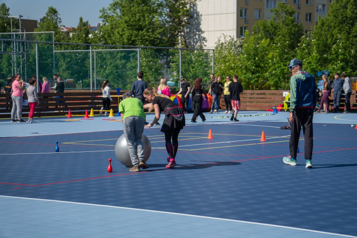 Pátý ročník Mohelnických sportovních her: Regionální centrum APA opět pomáhalo tvořit den plný radosti a pohybu