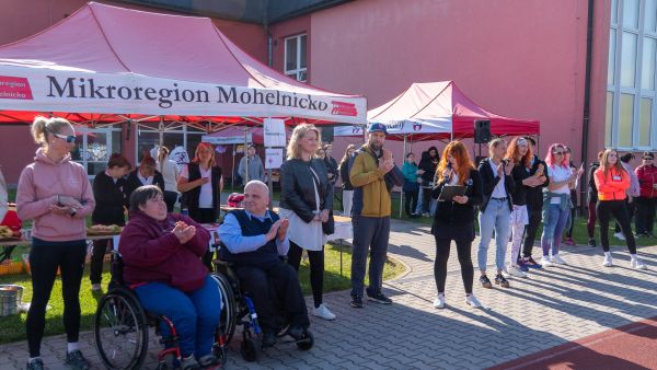Pátý ročník Mohelnických sportovních her: Regionální centrum APA opět pomáhalo tvořit den plný radosti a pohybu