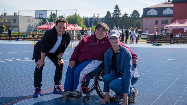 Pátý ročník Mohelnických sportovních her: Regionální centrum APA opět pomáhalo tvořit den plný radosti a pohybu