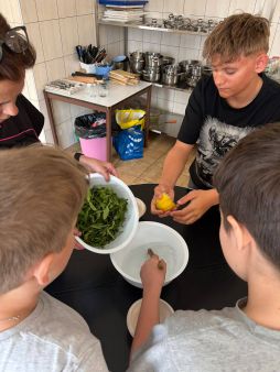 Workshopy: „Jarní práce na poli a v zahradě“ a „Léčivé rostliny v kuchyni“