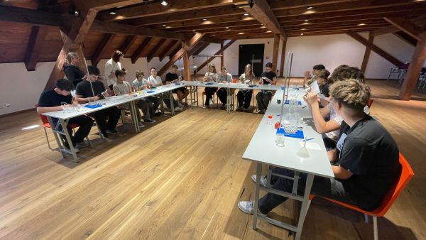EXKURZE "ŽÁCI OBJEVOVALI SVĚT VĚDY V PEVNOSTI POZNÁNÍ“