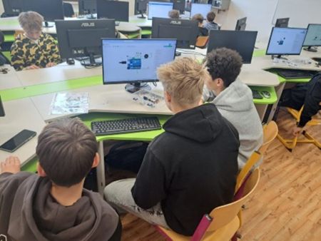 Soutěž - Programování Arduino pro žáky základních škol