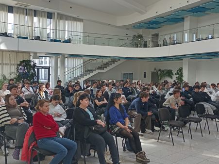 Studenti střední školy na MVŠO poznávali svět kryptoměn