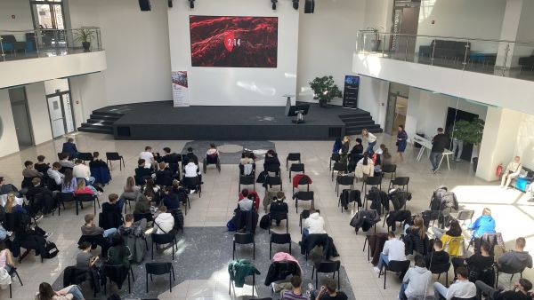 Studenti střední školy na MVŠO poznávali svět kryptoměn