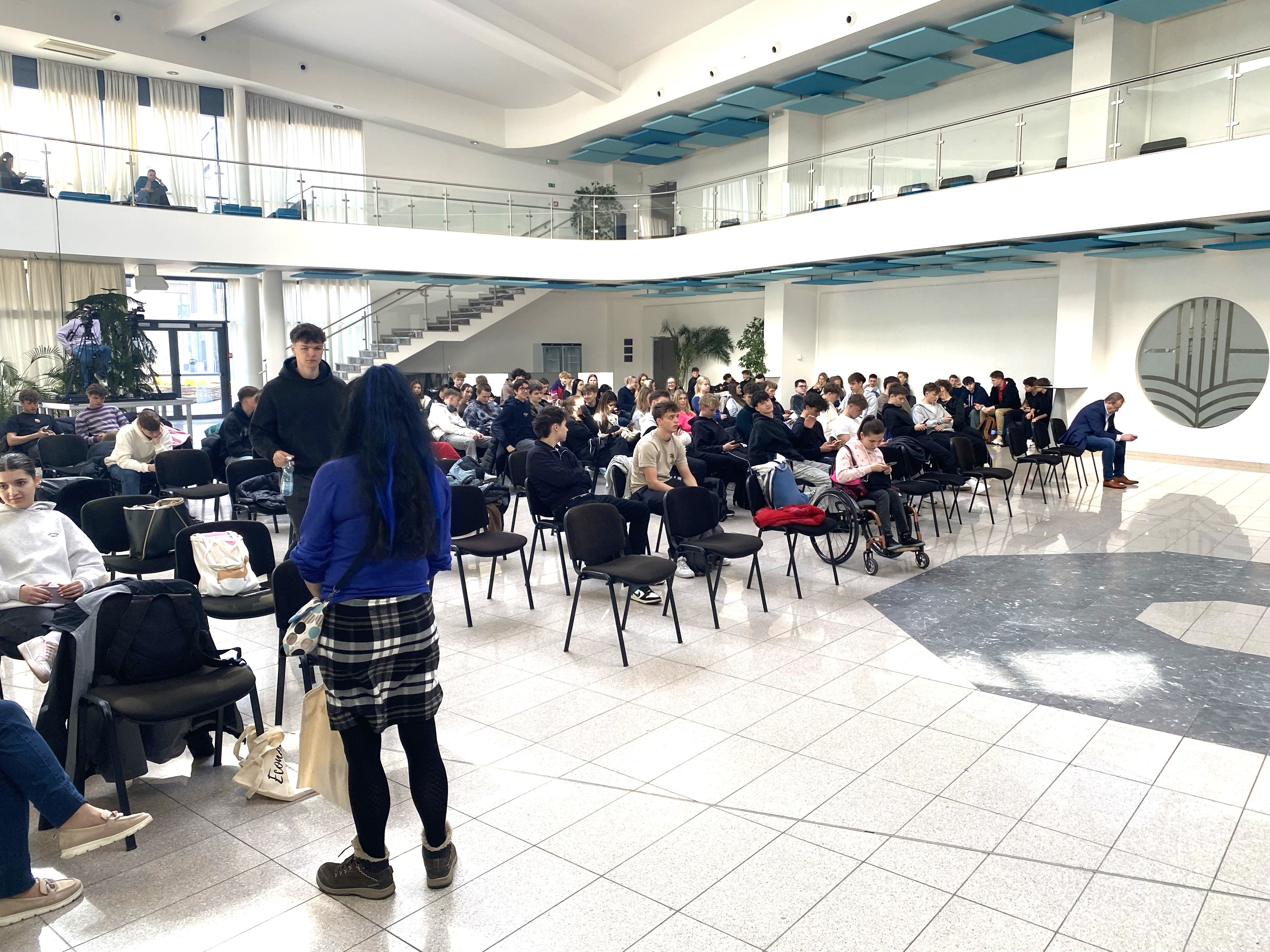 Studenti střední školy na MVŠO poznávali svět kryptoměn