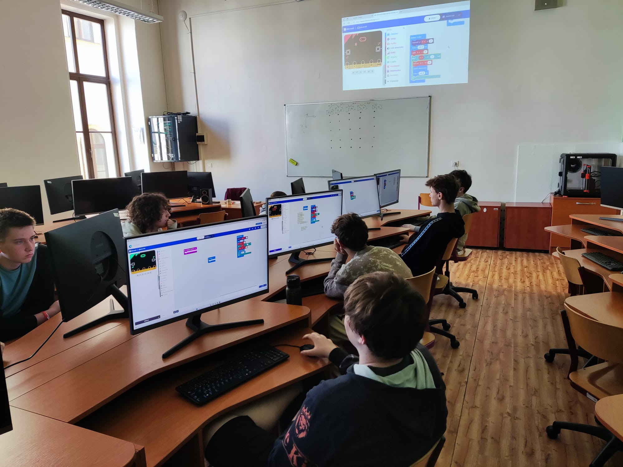 Workshop Programování micro:bit pro žáky ZŠ Řezníčkova