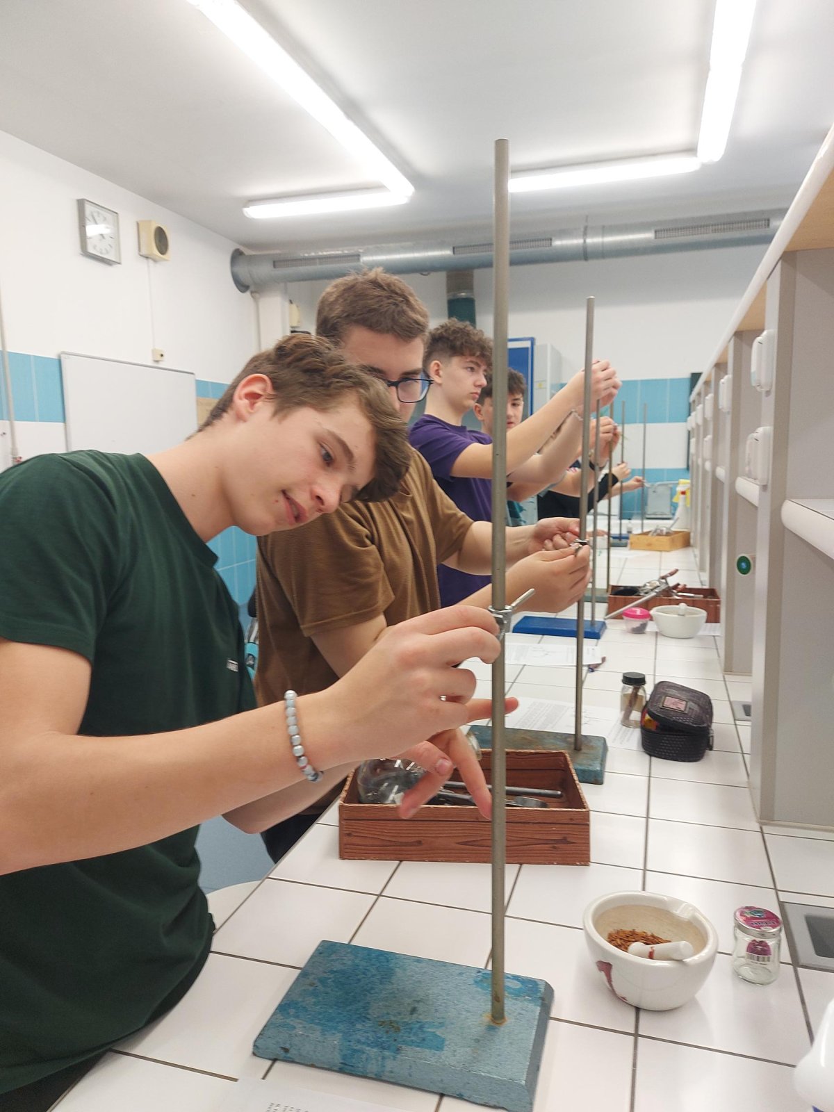 WORKSHOP „VOŇAVÁ CHEMIE“ A „DESTILACE A JEJÍ VÝZNAM“