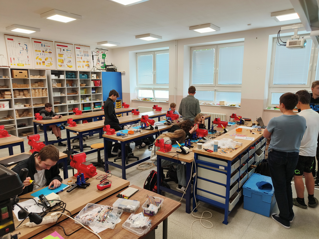 Workshop Ohmův zákon nedáme a Ohmův zákon prakticky