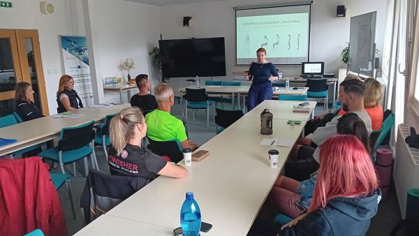 Aktivace základních pohybových vzorců v současných školních i mimoškolních pohybových aktivitách – návrat k přirozenému pohybu
