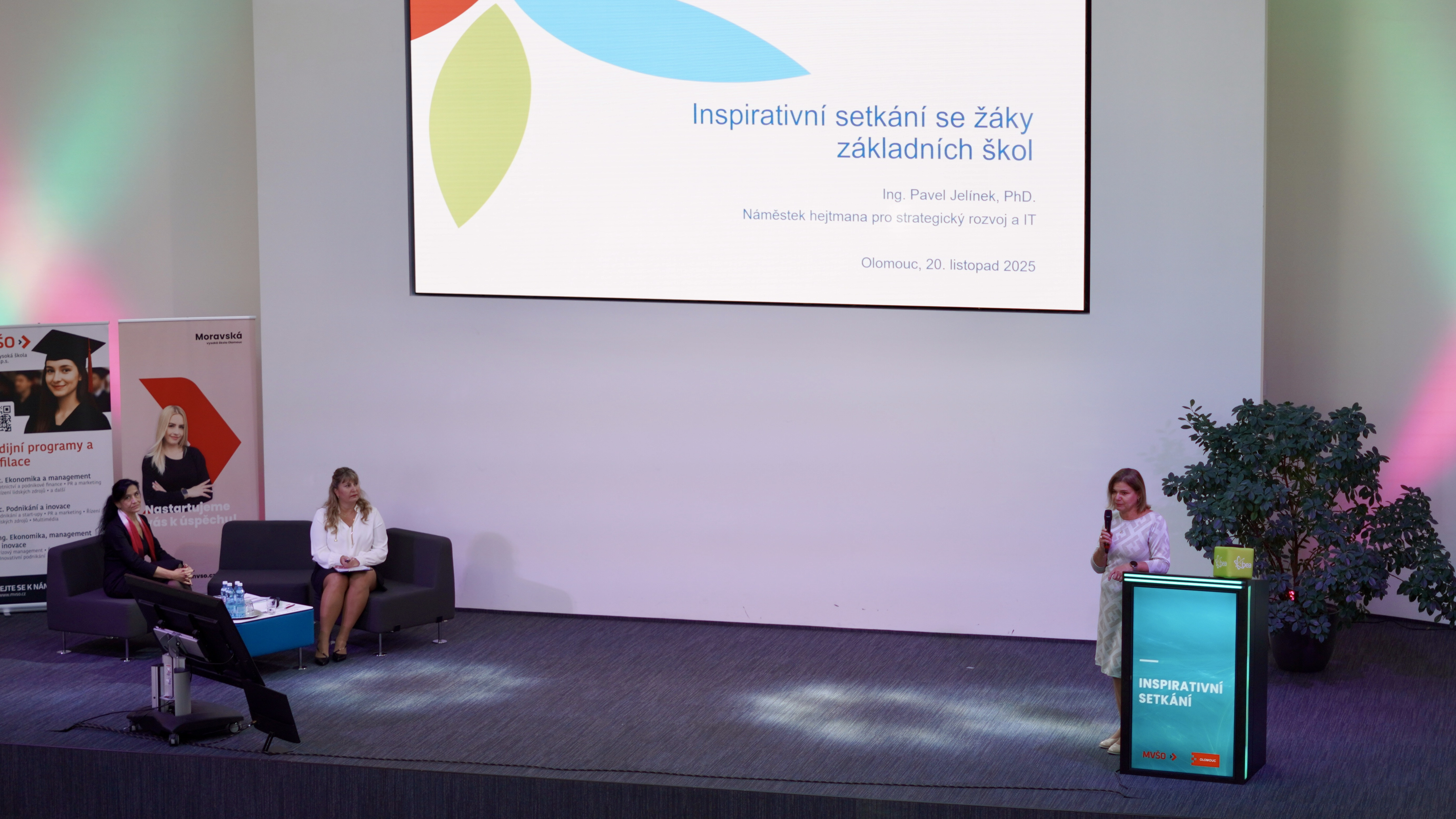 Inspirativní setkání se žáky základních škol v sále Orbis