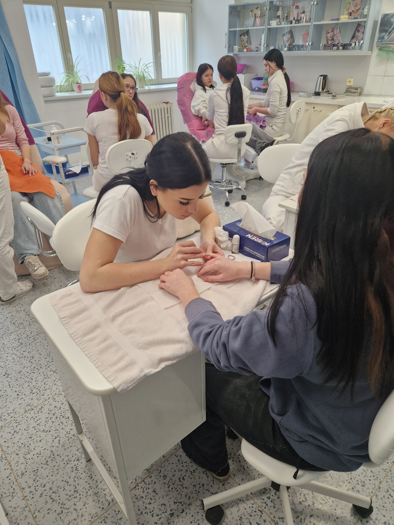 Ve znamení podzimní tvořivosti: vánočky, italské speciality i kreativní zdobení nehtů