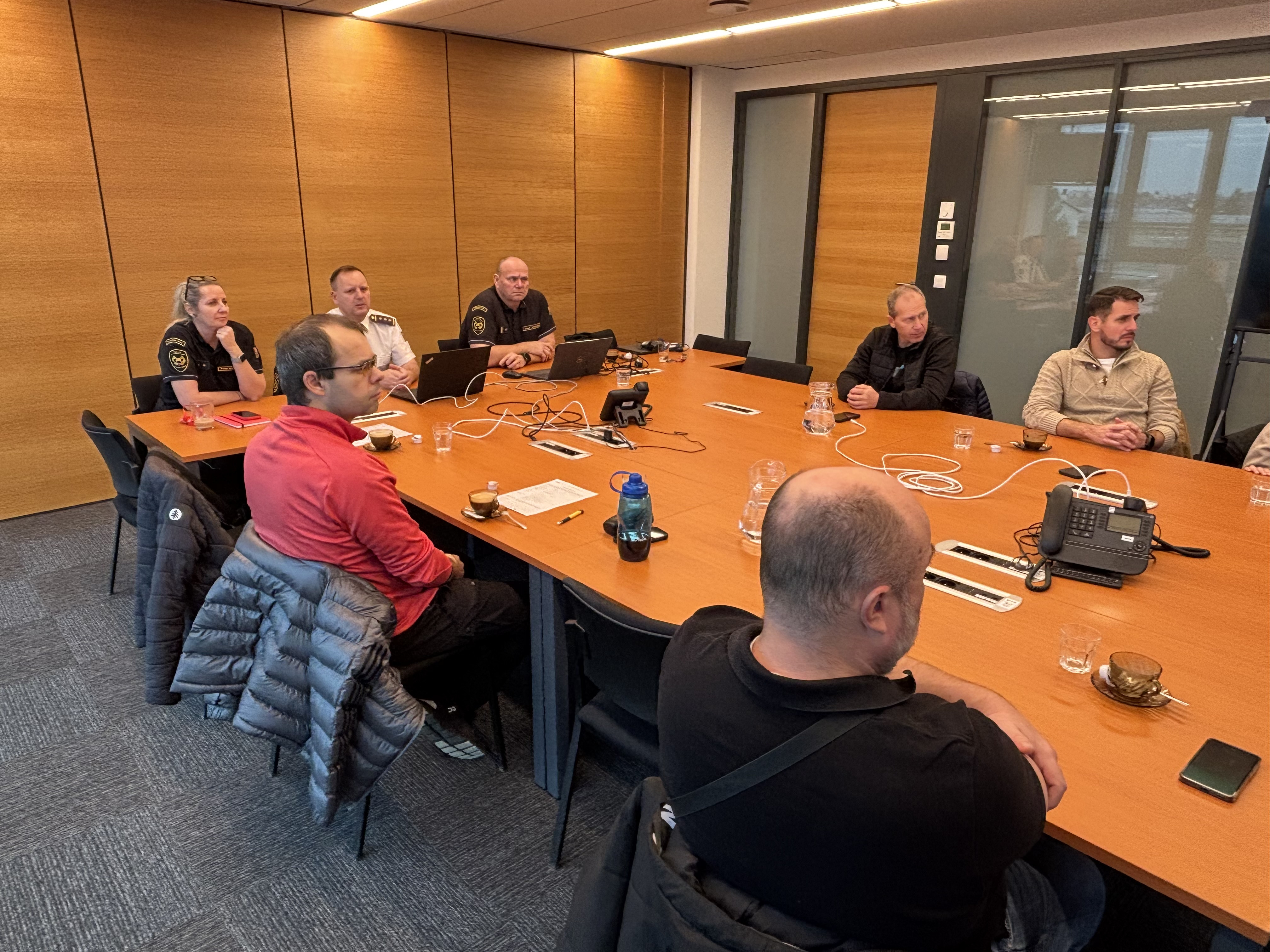 STÁŽ PEDAGOGICKÝCH PRACOVNÍKŮ U HASIČSKÉHO ZÁCHRANNÉHO SBORU V PŘEROVĚ