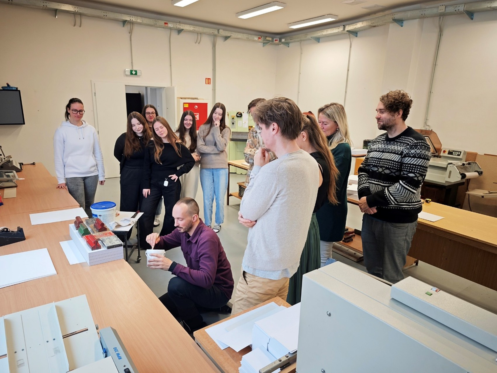 Rozvoji dovedností a získání inspirace - workshop Knižní vazba pro učitele SŠ