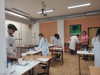 Regionální finále soutěže pro žáky 9. tříd základních škol – Hledáme nejlepšího mladého chemika ČR